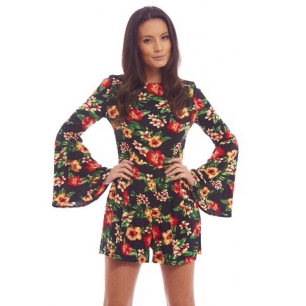 AX Paris Donna Floral Romper - Picture 2 of 8